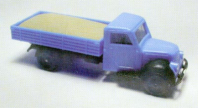 Garant Flatbed truck with sand load<br /><a href='images/pictures/BeKa/001_B.jpg' target='_blank'>Full size image</a>
